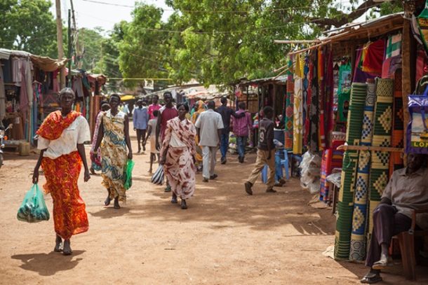 Kvinder på marked i Aweil, Sydsudan
