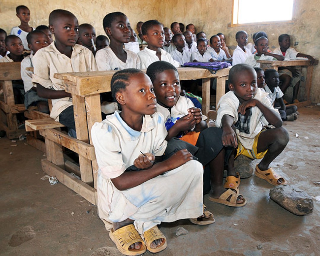 Skolebørn i Kakuma flygtningelejren, Kenya